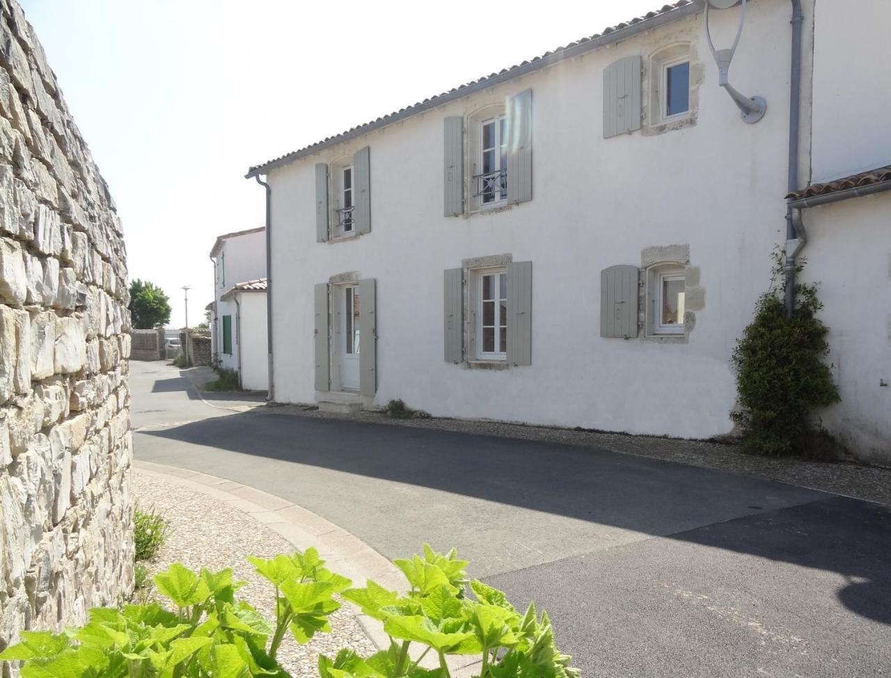 Maison Campanule ラ・フロット エクステリア 写真